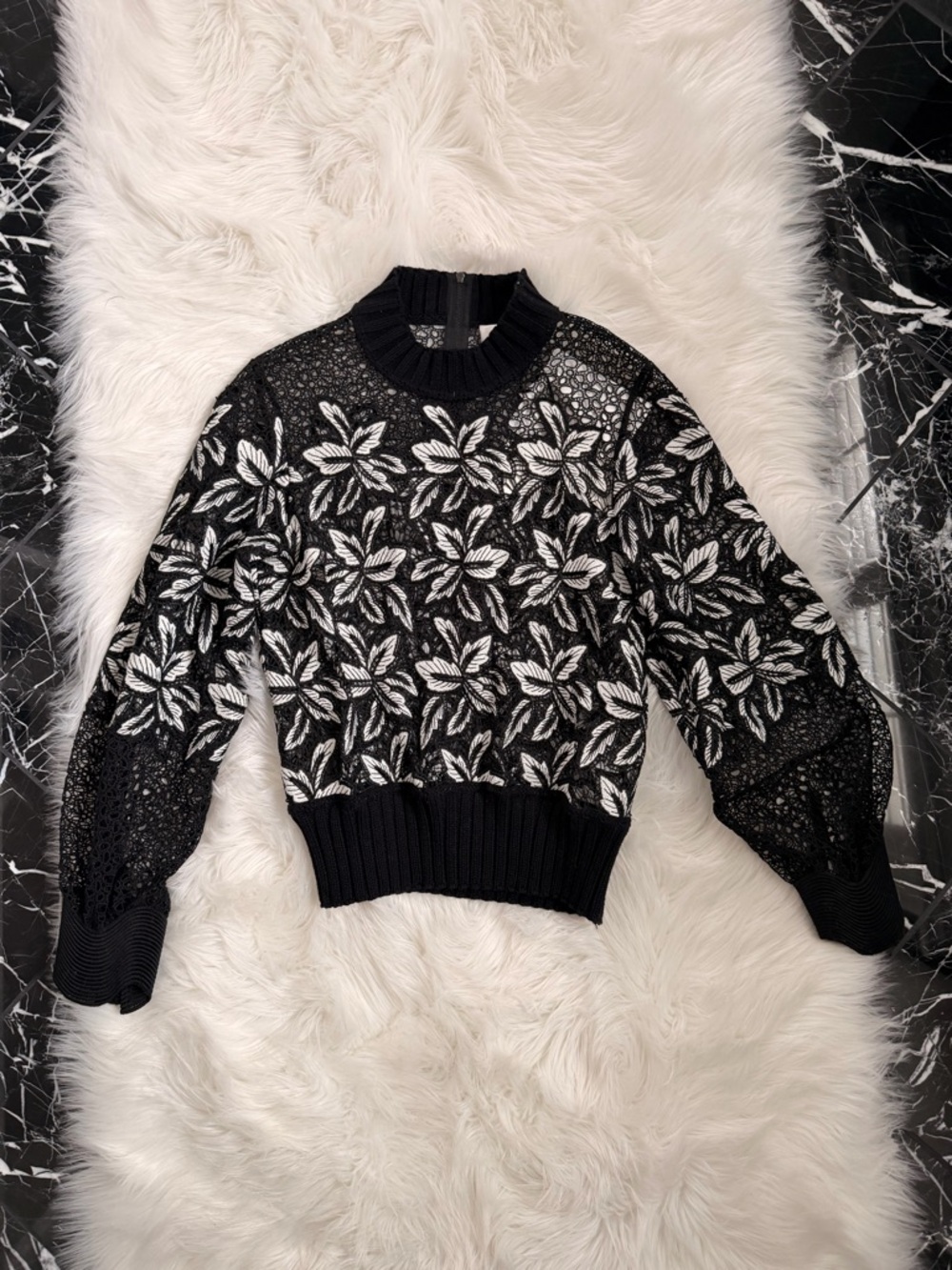 Sea flower sweater top